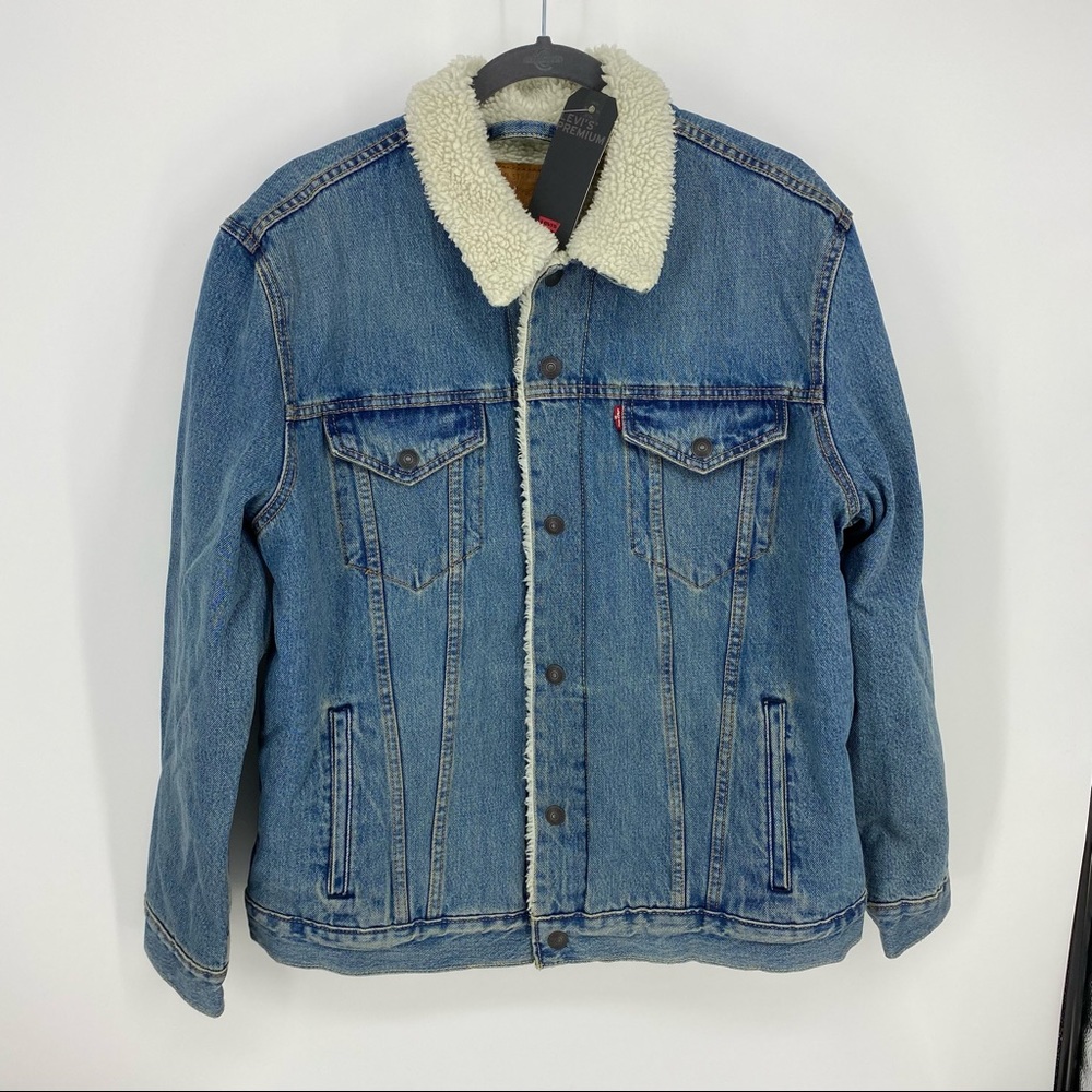 Levi's Sherpa Denim Trucker Jacket Light Wash